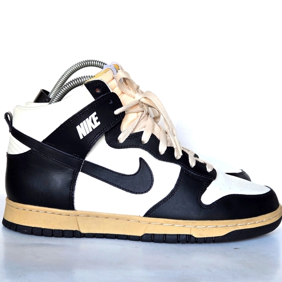 Nike Other - Nike Dunk High Se Seasonal Edition/Blk size 11